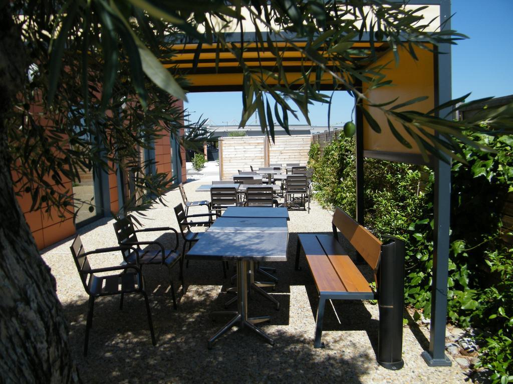 Ibis Budget Castelnaudary - A61 Buitenkant foto