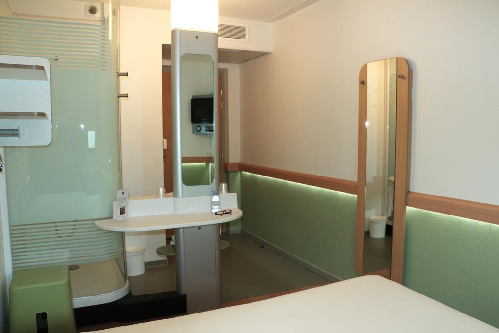 Ibis Budget Castelnaudary - A61 Kamer foto