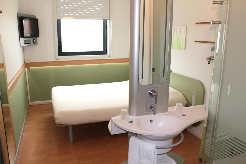 Ibis Budget Castelnaudary - A61 Kamer foto
